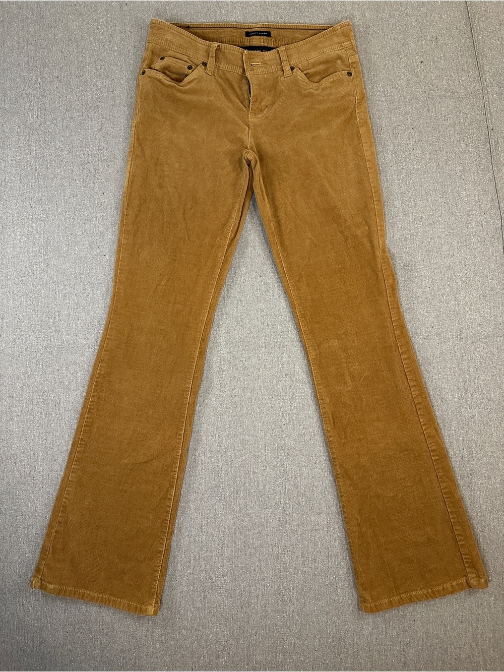 Tommyβ Hilfiger Corduroy Pants in Mustard - 4R